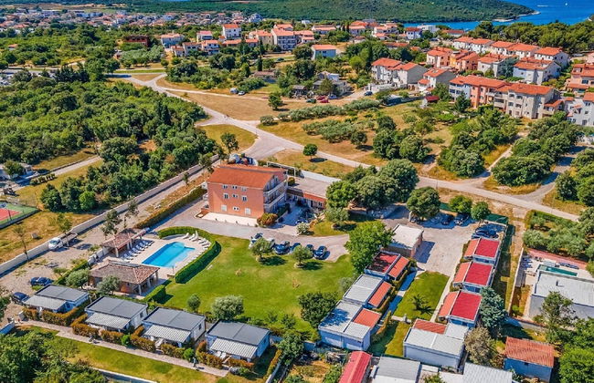 Attractive Apartment in Banjole near Fratarski Otok Island - Foto 1