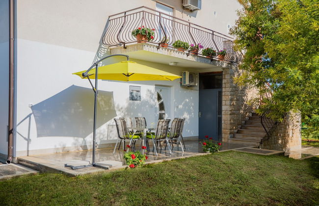 Apartment 1882 - Photo 25