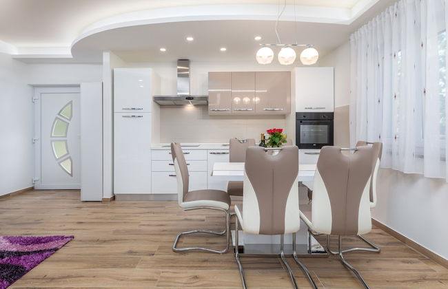 Apartment 1882 - Photo 10