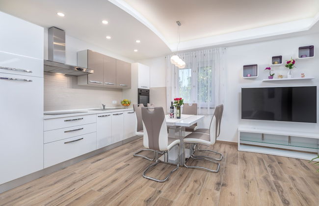 Apartment 1882 - Photo 11