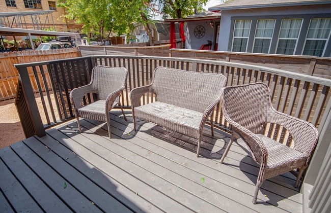 Restored Historic 2br/1.5ba House Near Downtown - Photo 47