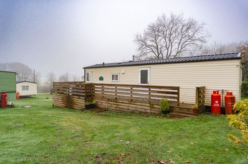 Photo 30 - Family Caravan at Beautiful Three Lochs Park