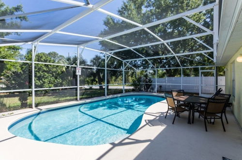 Photo 16 - 3BR Pool Home in Sunridge by SHV-100