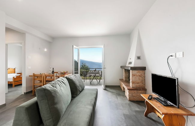 Bellevue Modern Apartment 5 - Photo 1