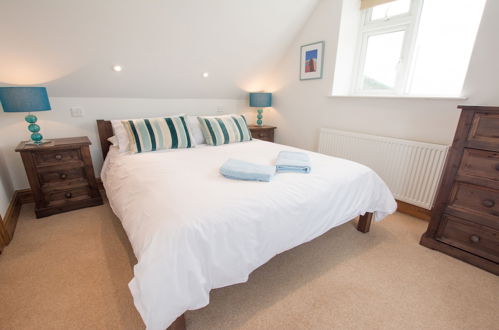 Photo 7 - Stables Croyde 4 Bedrooms, Sleeps 8, Sea & Beach Views