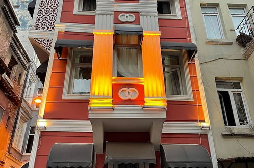 Photo 8 - Taksim Red Suite