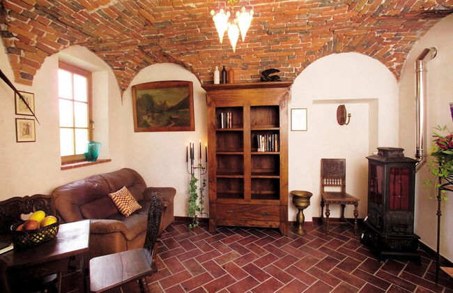 Mansion in Langhe With Pool and Winery Charm - Foto 11