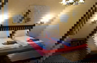 Foto 3 - Magnificent Villa With Pool