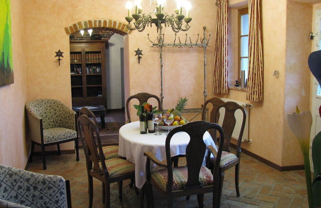 Mansion in Langhe With Pool and Winery Charm - Foto 10