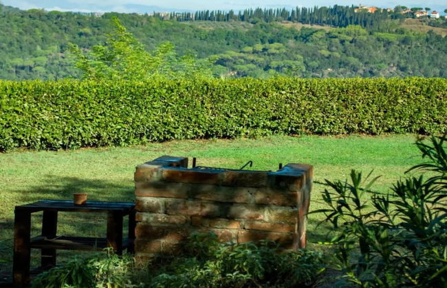 Spacious Tuscan Farmhouse - Foto 30