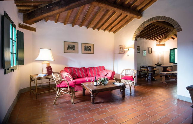 Spacious Tuscan Farmhouse - Foto 11