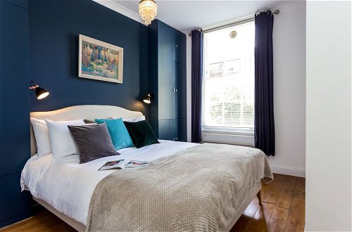 Photo 7 - Stylish Notting Hill apartment for 2-4