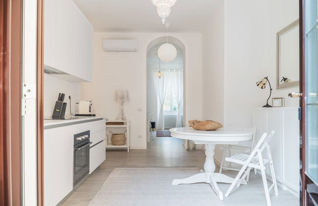 Charming Milanese Apartments - Foto 24