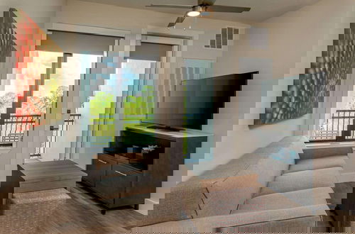 Foto 7 - The Grove Resort by ACO
