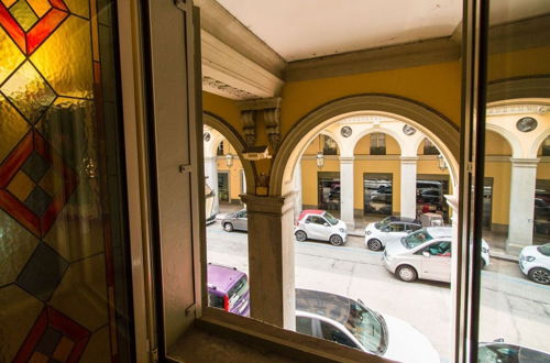 Foto 31 - Porta Nuova Central Flat with Balcony