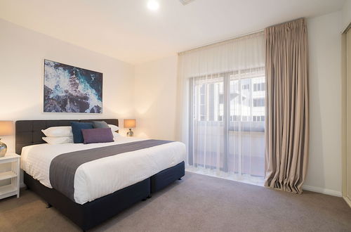 Photo 8 - Beau Monde Apartments Newcastle - Boulevard Apartments