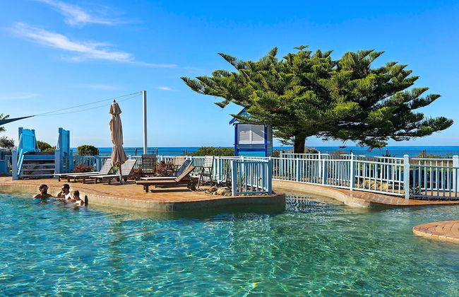 Blue Lagoon Beach Resort - Photo 65