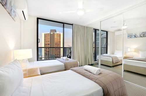 Photo 9 - Genesis Apartments by Gold Coast Premium