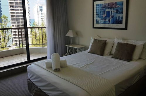 Photo 12 - Genesis Apartments by Gold Coast Premium