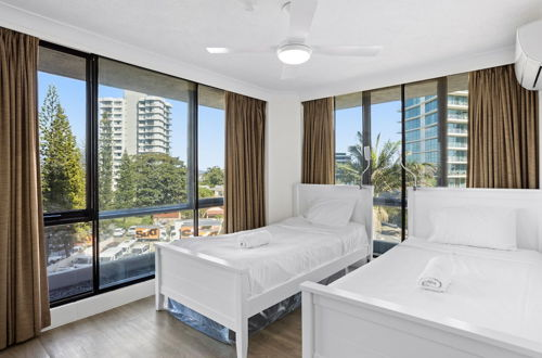 Foto 18 - Genesis Apartments by Gold Coast Premium