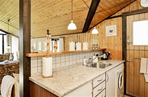 Photo 9 - 6 Person Holiday Home in Vestervig
