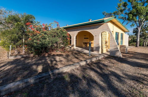 Photo 10 - Birdsong House Dingo Beach