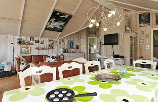 Foto 1 - 6 Person Holiday Home in Rodby