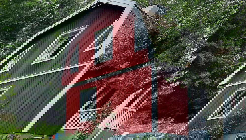 Primary image