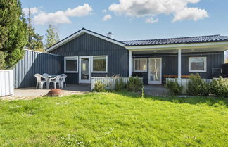 Foto 1 - 6 Person Holiday Home in Ebeltoft