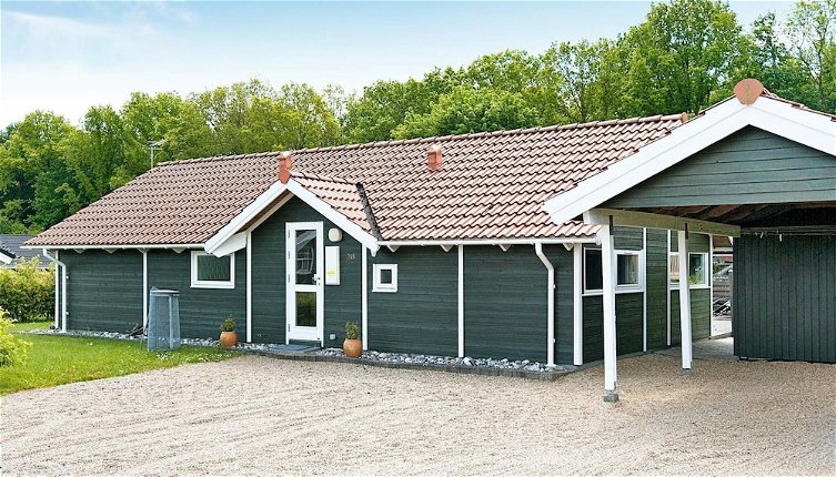 Photo 1 - 8 Person Holiday Home in Juelsminde