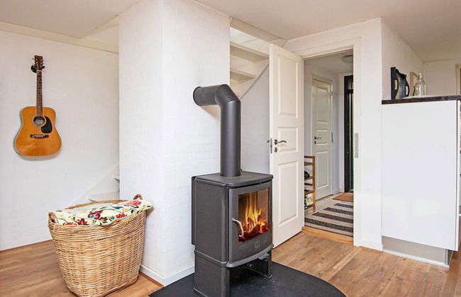 6 Person Holiday Home in Knebel - Foto 5