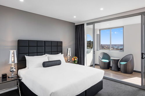 Photo 4 - Meriton Suites Bondi Junction