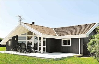 Photo 1 - 6 Person Holiday Home in Ebberup