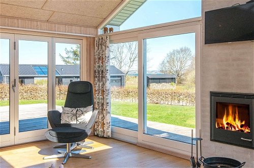 Photo 6 - 8 Person Holiday Home in Juelsminde
