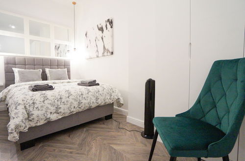 Foto 3 - AAA STAY Premium Apartments Old Town