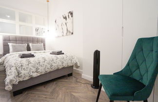 Foto 3 - AAA STAY Premium Apartments Old Town