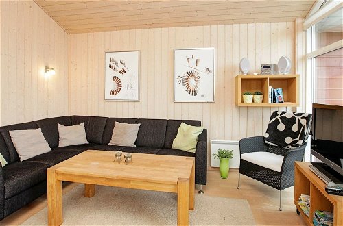 Photo 4 - Spacious Holiday Home in Tranekær near Sea