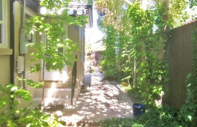 House at the Foot of the Mountains - Foto 20