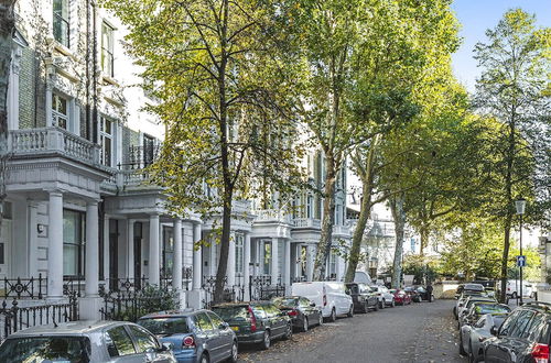 Foto 13 - Well Presented one Bedroom Apartment Located in the Fabulous Notting Hill