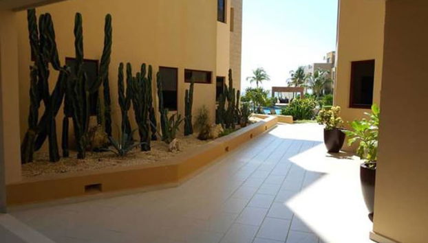 Entrada (vista interior)