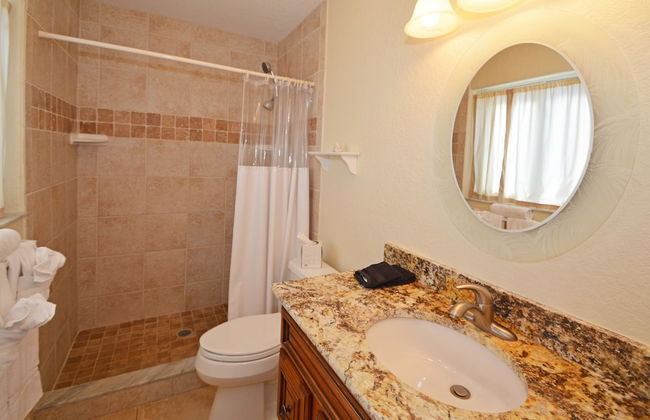Westwinds Waterfront Resort - Foto 28