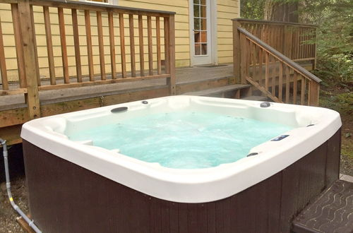 Photo 18 - 01SL-Hot Tub-Pets OK-BBQ-WIFI - Sleeps 8