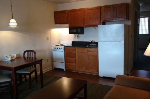 Foto 11 - Affordable Suites Charlottesville