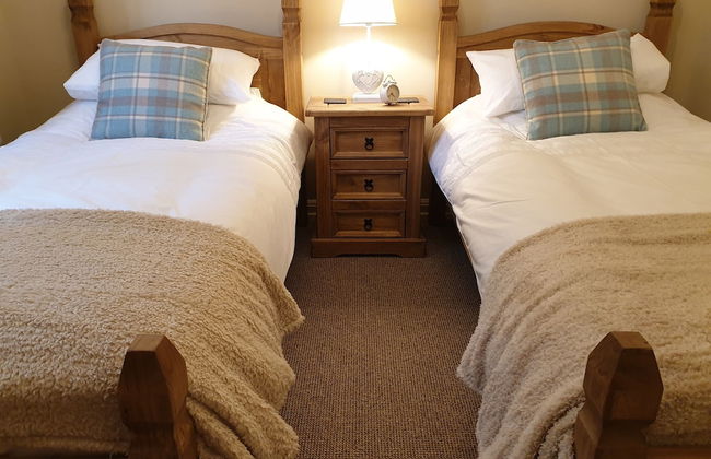 Larch Cottage - Photo 4