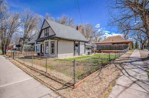 Photo 32 - 3BD Downtown Modern Victorian W/hot Tub, Park & Lake