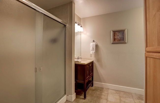 Paloma Place - 30+ Day Vacation Home - Photo 16