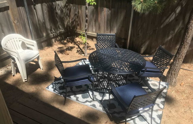 Paloma Place - 30+ Day Vacation Home - Photo 36