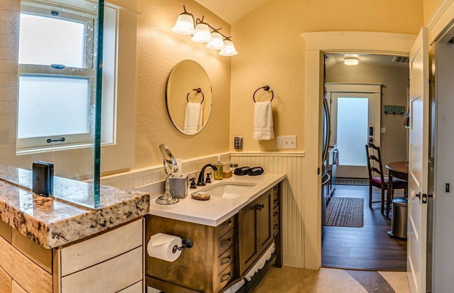 Redtail Suites~'red' Mccall Suite~tesla Station - Foto 12