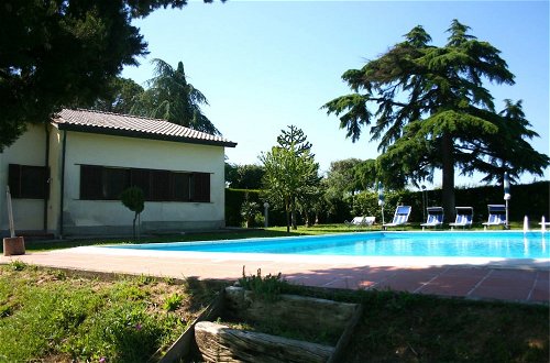 Foto 12 - Wonderful private villa with A/C, WIFI, private pool, TV, veranda, parking, close to Montepulciano
