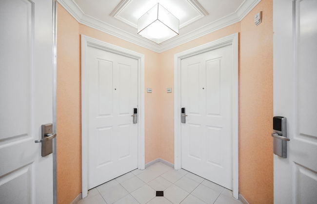 StripViewSuites at Signature - Photo 67
